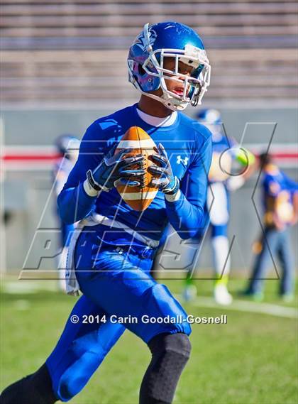 Thumbnail 2 in Plymouth vs. Robbinsville (NCHSAA 1A Final) photogallery.