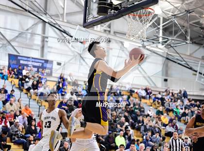 Thumbnail 3 in St. Thomas More vs Montverde CBD (Metro Classic) photogallery.