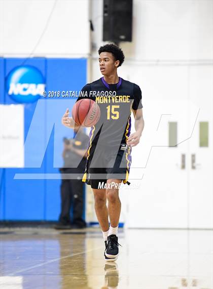 Thumbnail 3 in St. Thomas More vs Montverde CBD (Metro Classic) photogallery.
