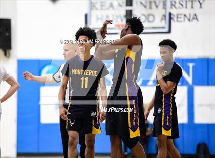 Thumbnail 3 in St. Thomas More vs Montverde CBD (Metro Classic) photogallery.