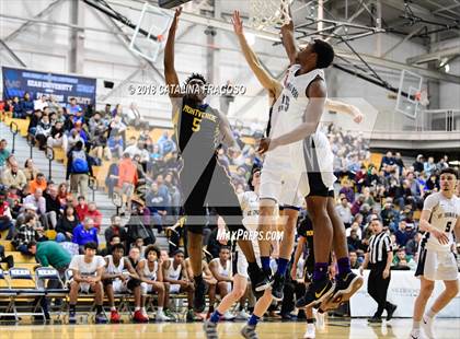 Thumbnail 2 in St. Thomas More vs Montverde CBD (Metro Classic) photogallery.