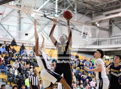 Thumbnail 3 in St. Thomas More vs Montverde CBD (Metro Classic) photogallery.