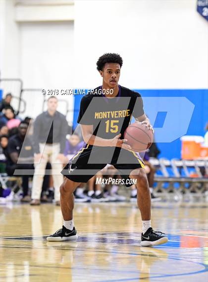 Thumbnail 1 in St. Thomas More vs Montverde CBD (Metro Classic) photogallery.