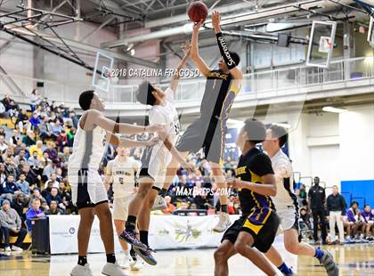 Thumbnail 2 in St. Thomas More vs Montverde CBD (Metro Classic) photogallery.
