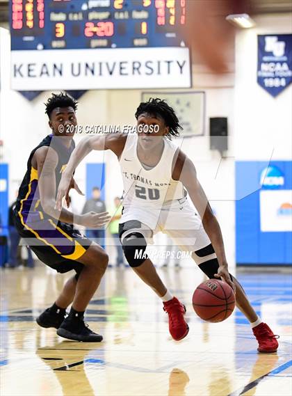 Thumbnail 1 in St. Thomas More vs Montverde CBD (Metro Classic) photogallery.