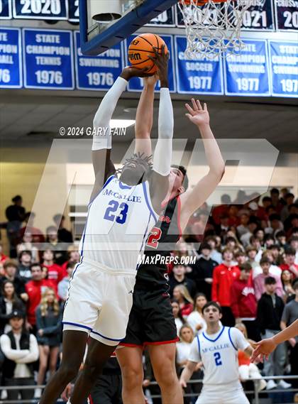 Thumbnail 1 in Baylor @ McCallie photogallery.