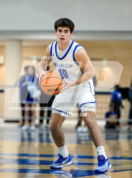 Thumbnail 2 in Baylor @ McCallie photogallery.