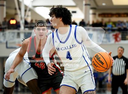 Thumbnail 2 in Baylor @ McCallie photogallery.