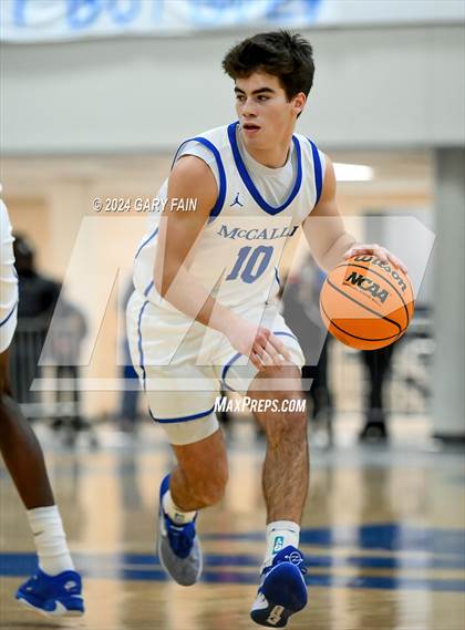 Thumbnail 1 in Baylor @ McCallie photogallery.