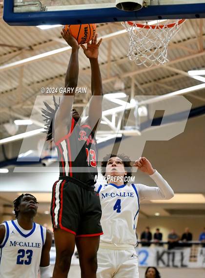 Thumbnail 1 in Baylor @ McCallie photogallery.