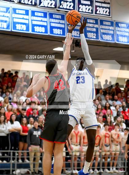 Thumbnail 1 in Baylor @ McCallie photogallery.