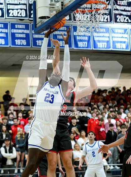 Thumbnail 2 in Baylor @ McCallie photogallery.