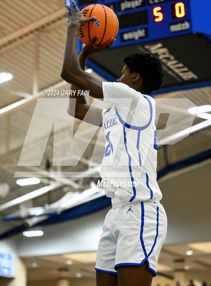 Thumbnail 3 in Baylor @ McCallie photogallery.