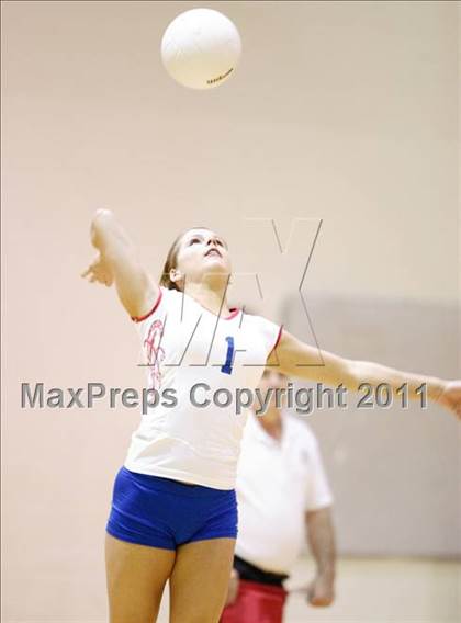 Thumbnail 1 in Cherry Creek vs. Doherty (Class 5A Region B Playoff) photogallery.