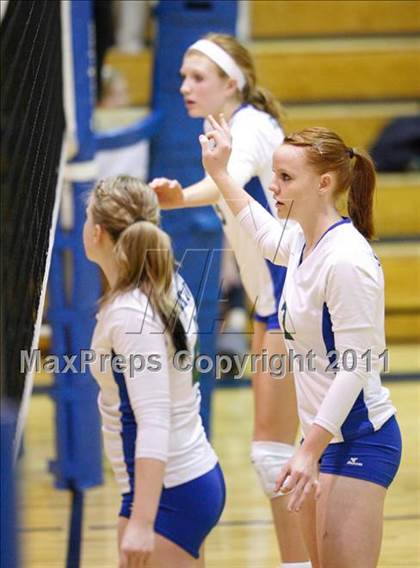 Thumbnail 1 in Cherry Creek vs. Doherty (Class 5A Region B Playoff) photogallery.