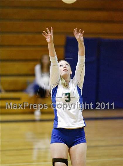 Thumbnail 3 in Cherry Creek vs. Doherty (Class 5A Region B Playoff) photogallery.