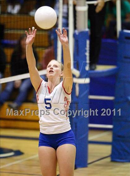 Thumbnail 3 in Cherry Creek vs. Doherty (Class 5A Region B Playoff) photogallery.