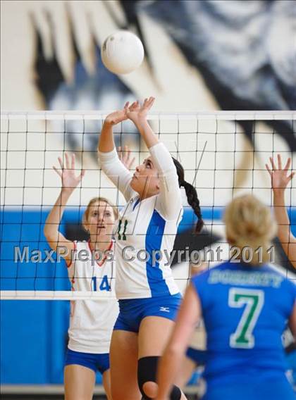 Thumbnail 1 in Cherry Creek vs. Doherty (Class 5A Region B Playoff) photogallery.
