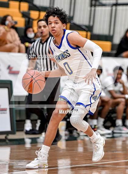 Thumbnail 1 in Rancho Christian vs. St. Bernard (The Classic at Damien) photogallery.