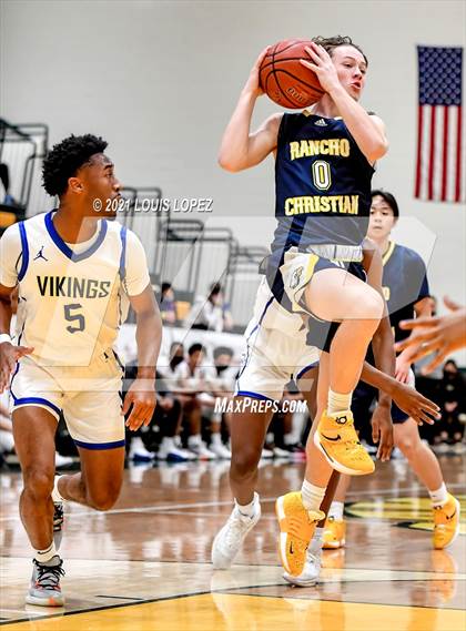 Thumbnail 3 in Rancho Christian vs. St. Bernard (The Classic at Damien) photogallery.
