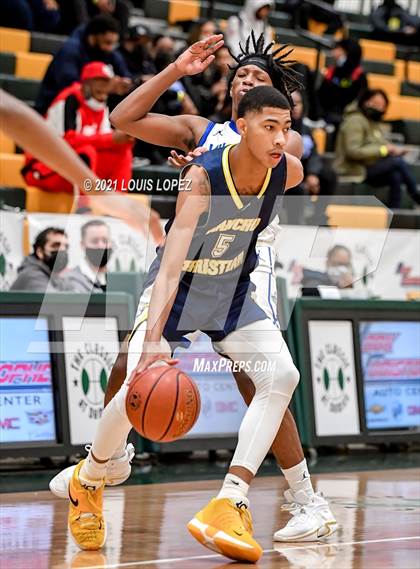 Thumbnail 2 in Rancho Christian vs. St. Bernard (The Classic at Damien) photogallery.