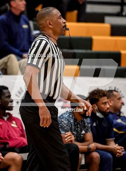 Thumbnail 2 in Rancho Christian vs. St. Bernard (The Classic at Damien) photogallery.