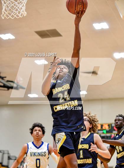 Thumbnail 2 in Rancho Christian vs. St. Bernard (The Classic at Damien) photogallery.