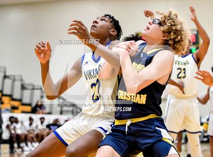 Thumbnail 1 in Rancho Christian vs. St. Bernard (The Classic at Damien) photogallery.
