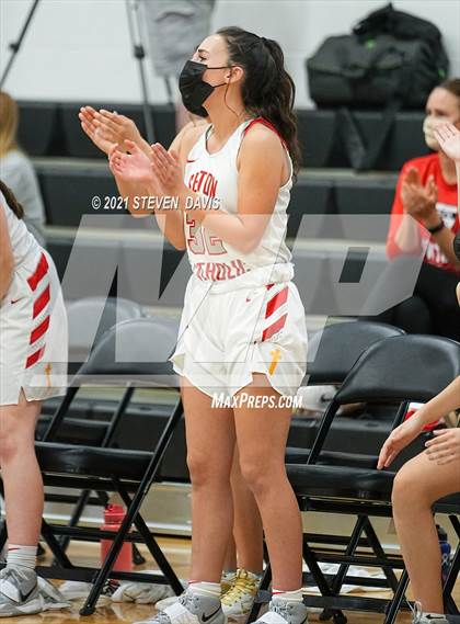Thumbnail 2 in Salpointe Catholic vs. Seton Catholic (AIA 4A Final) photogallery.