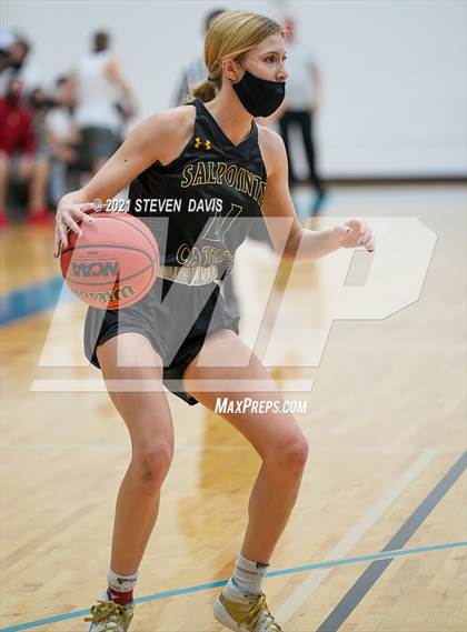 Thumbnail 2 in Salpointe Catholic vs. Seton Catholic (AIA 4A Final) photogallery.