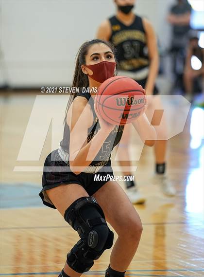 Thumbnail 2 in Salpointe Catholic vs. Seton Catholic (AIA 4A Final) photogallery.