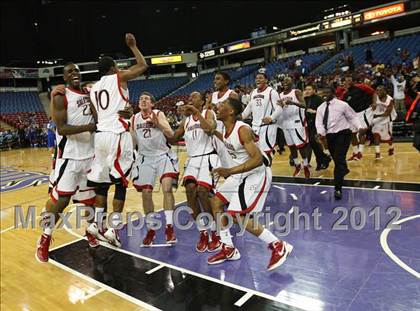 Thumbnail 1 in Price vs. Salesian (CIF State D5 Final) photogallery.