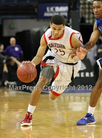 Thumbnail 3 in Price vs. Salesian (CIF State D5 Final) photogallery.