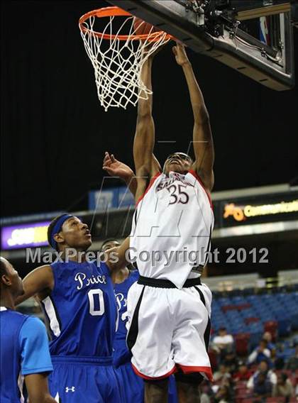 Thumbnail 3 in Price vs. Salesian (CIF State D5 Final) photogallery.