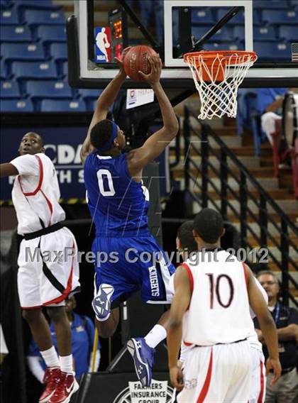 Thumbnail 1 in Price vs. Salesian (CIF State D5 Final) photogallery.