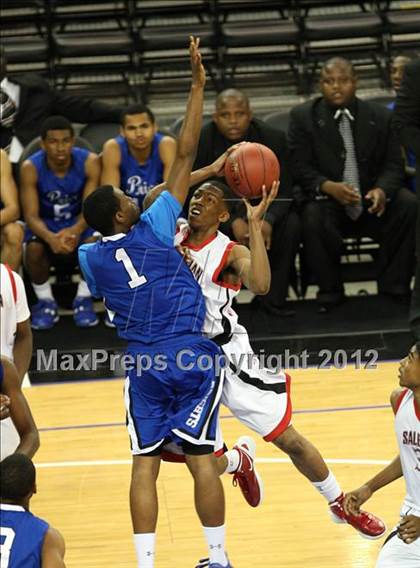 Thumbnail 1 in Price vs. Salesian (CIF State D5 Final) photogallery.