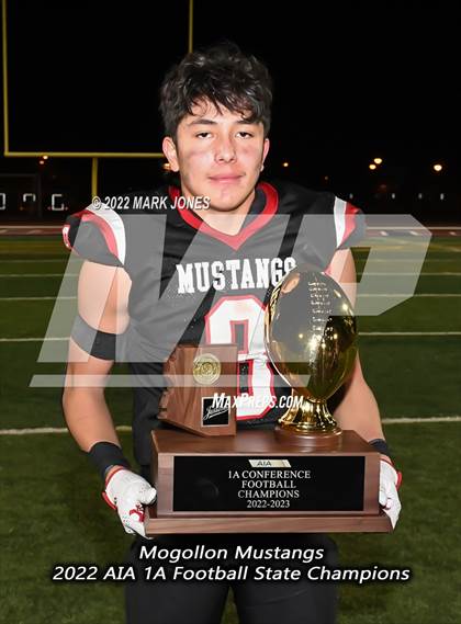 Thumbnail 1 in Williams vs. Mogollon (AIA 1A Finals Awards) photogallery.