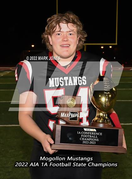 Thumbnail 1 in Williams vs. Mogollon (AIA 1A Finals Awards) photogallery.