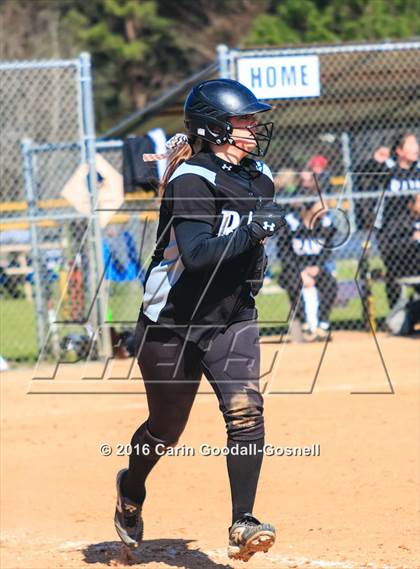 Thumbnail 3 in Havelock vs. Triton photogallery.
