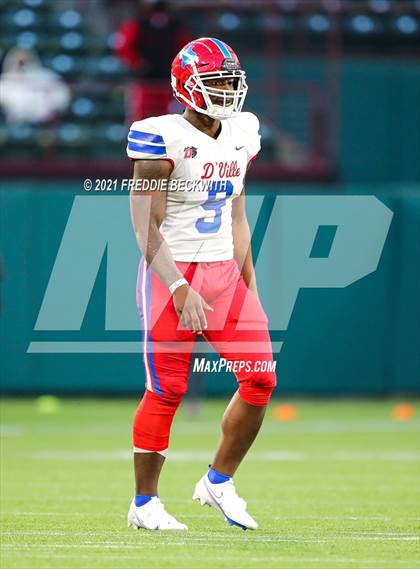 Thumbnail 3 in Southlake Carroll vs. Duncanville (UIL Class 6A D1 State Semifinal) photogallery.