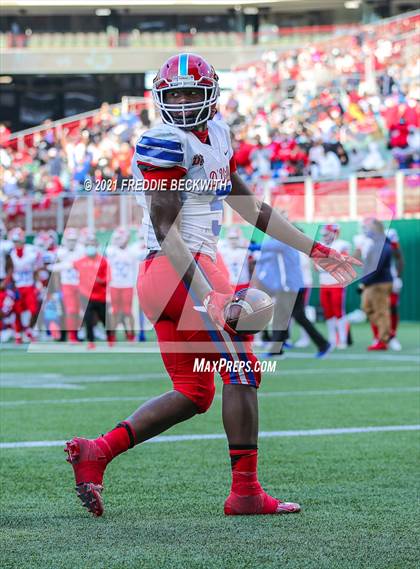 Thumbnail 3 in Southlake Carroll vs. Duncanville (UIL Class 6A D1 State Semifinal) photogallery.