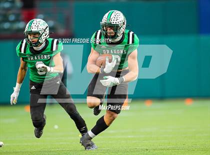 Thumbnail 1 in Southlake Carroll vs. Duncanville (UIL Class 6A D1 State Semifinal) photogallery.