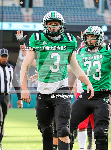 Thumbnail 3 in Southlake Carroll vs. Duncanville (UIL Class 6A D1 State Semifinal) photogallery.