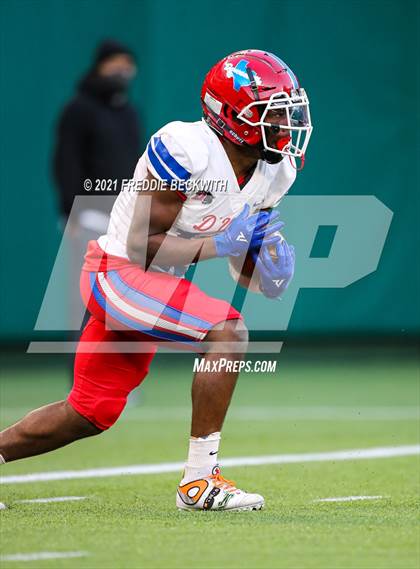 Thumbnail 1 in Southlake Carroll vs. Duncanville (UIL Class 6A D1 State Semifinal) photogallery.