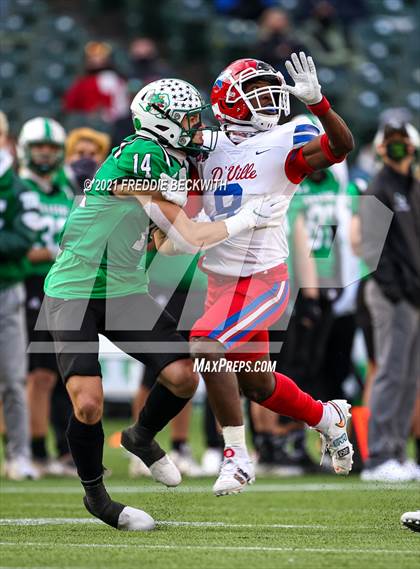 Thumbnail 3 in Southlake Carroll vs. Duncanville (UIL Class 6A D1 State Semifinal) photogallery.