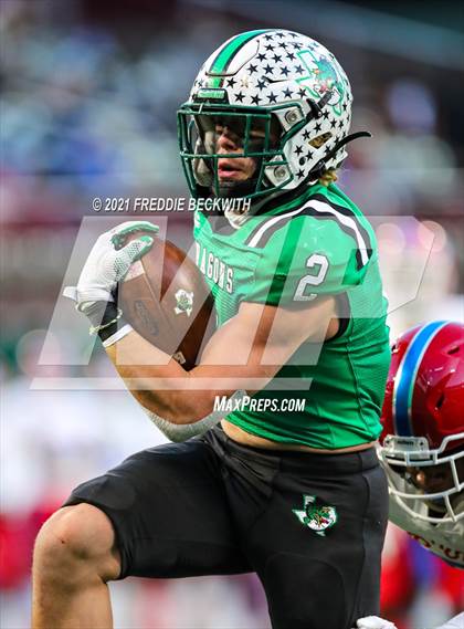 Thumbnail 1 in Southlake Carroll vs. Duncanville (UIL Class 6A D1 State Semifinal) photogallery.