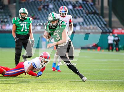 Thumbnail 2 in Southlake Carroll vs. Duncanville (UIL Class 6A D1 State Semifinal) photogallery.