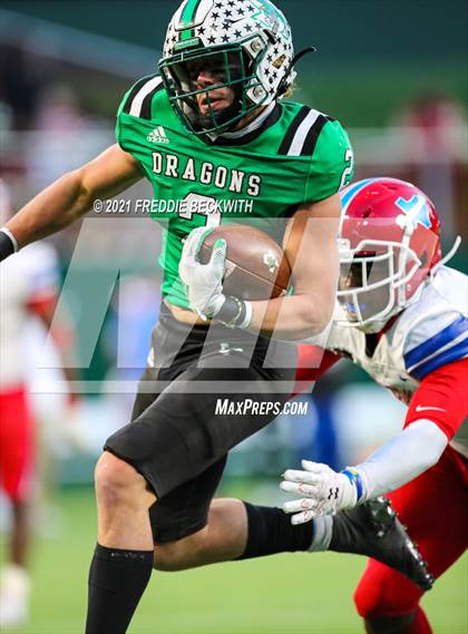 Thumbnail 3 in Southlake Carroll vs. Duncanville (UIL Class 6A D1 State Semifinal) photogallery.