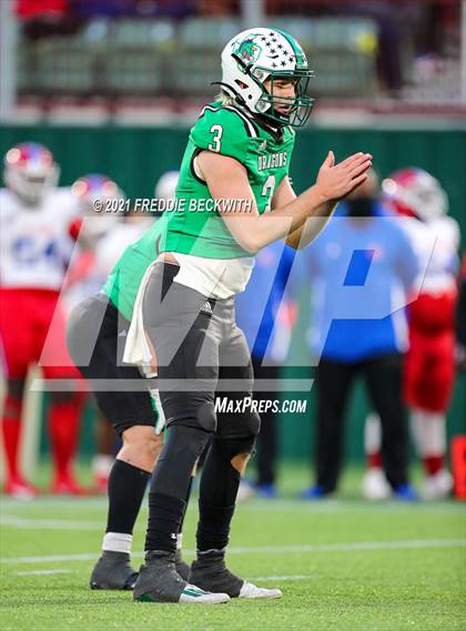 Thumbnail 2 in Southlake Carroll vs. Duncanville (UIL Class 6A D1 State Semifinal) photogallery.