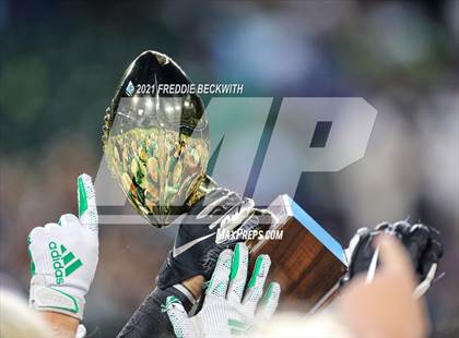 Thumbnail 2 in Southlake Carroll vs. Duncanville (UIL Class 6A D1 State Semifinal) photogallery.